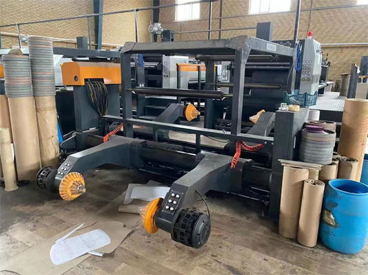 Macchine meccaniche per il rotolamento della carta con 5800*3700*2000mm di diametro massimo e capacità di rotolamento di base