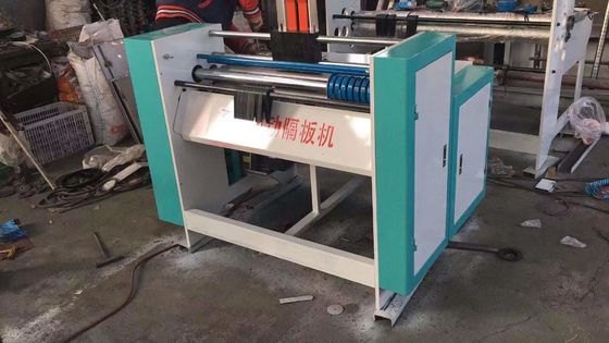 Macchina per la fabbricazione di scatole di cartone ondulato di piccole dimensioni con min.spans di slot 42 mm Capacità