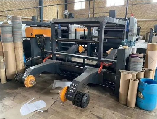 Macchina automatica di taglio da bobina a foglio