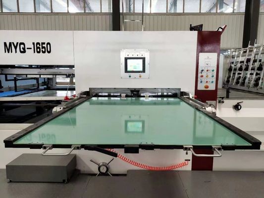 Macchine per il taglio a stampo automatico piatto per scatole di cartone ondulato