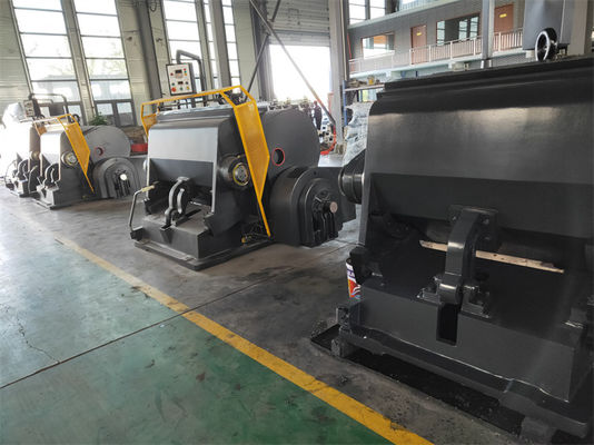 Macchina di taglio a stampo manuale di carta e scatole azionata a motore elettrico con lunga durata di vita
