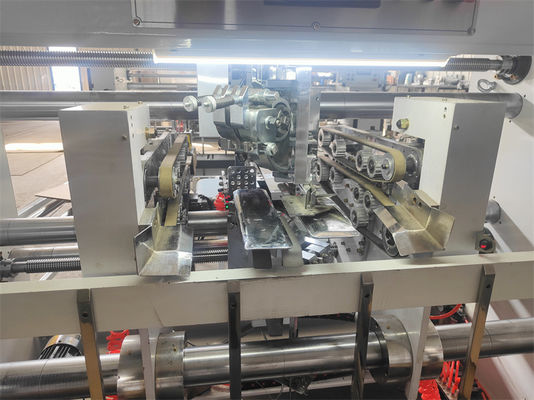 Altezza massima del foglio 2900mm Semiautomatica ad alta velocità 2 pezzi Macchina per cucire cartone