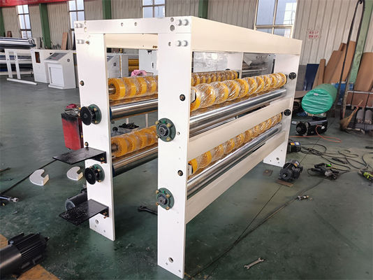 precisione Nc Cut Off Machine per il taglio automatizzato di cartone ondulato computerizzato