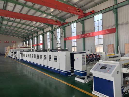 4500 kg Linea di produzione di cartone ondulato a tre strati ad alta velocità per imballaggi efficaci