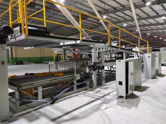 Lunghezza di taglio 300mm-9999mm 5 Ply cartone ondulato linea di produzione doppia parete cartone macchina di produzione