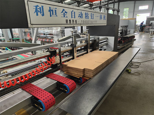 Macchine per cucire e graffeggiare cartoni automatici per bevande