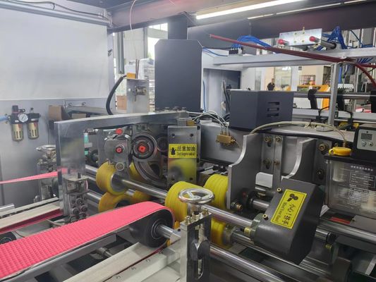 Macchine per la collazione di cartoni per cartoni di tipo imballaggio