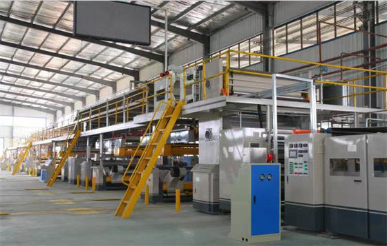 Linea di imballaggio elettrica per la produzione e l'imballaggio di scatole di cartone ondulato a 5 strati