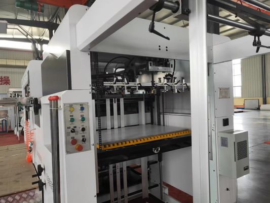 Alberghi Precision Feed Cardboard Die Cutting Machine con modello di progettazione e alta velocità