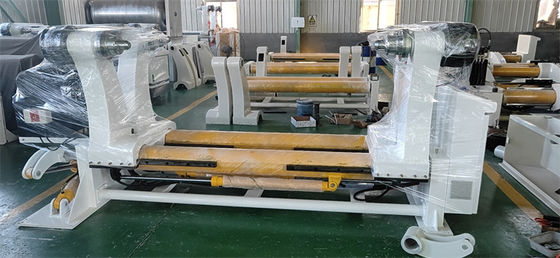 380V tensione idraulica senza albero mulino di rullo Stand per la produzione di cartone scatola di imballaggio