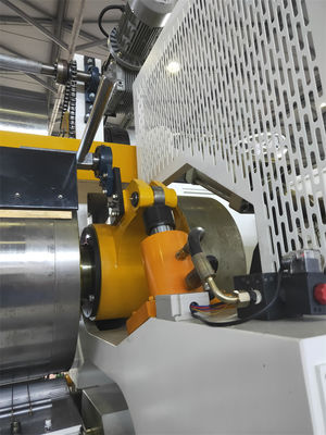 Macchina a facciata singola per la produzione di cartone ondulato automatico