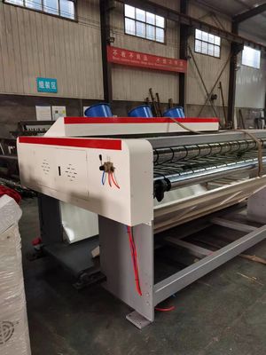 Macchine e apparecchi automatici per l'accumulo di cartoni ondulati