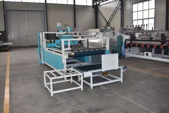 Piccole dimensioni 5500 KG tensione 380v Folder Gluer Machine per due pezzi piegatura e incollaggio