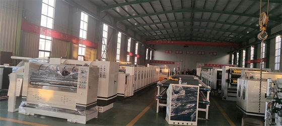 Alta velocità 3 Ply Automatic corrugated Box Making Machine per larghezza di flauto A/B/C/E/F/BC
