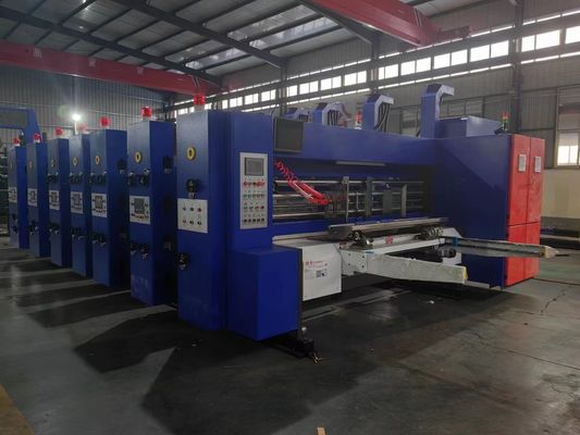 Cartone ondulato Stampa automatica a 4 colori Slotter Flexo Printing Slotting Die Cutting Machine