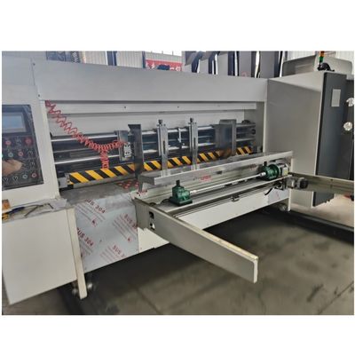 Progettazione di una macchina automatica per la stampa flessibile a strisce di taglio a striscia con impianto di imballaggio vibratore