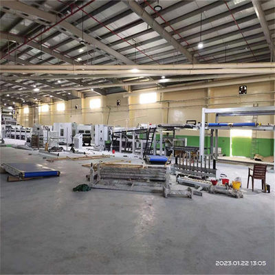 Alta precisione ± 1 mm Taglio automatico 5 7 Ply Cartone di carta Casella Corrugation Making Machinery